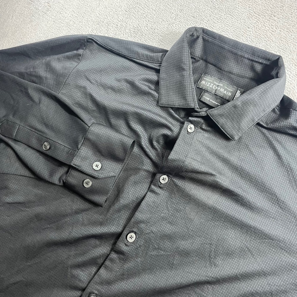 Mizzen+Main Spinnaker Black Micro Pattern Dress Shirt XL Standard Fit Mens